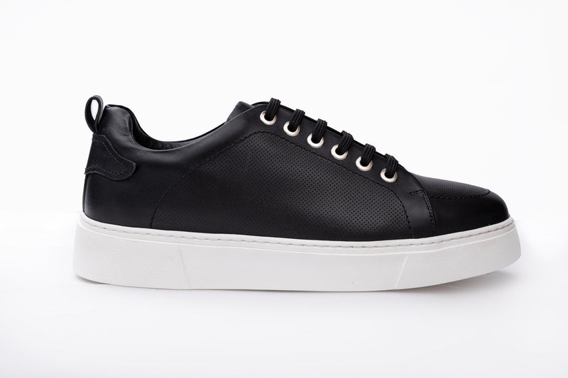 LEATHER TRAINERS WITH LUG SOLE