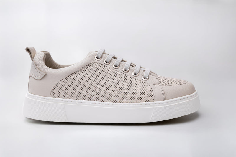 LEATHER TRAINERS WITH LUG SOLE
