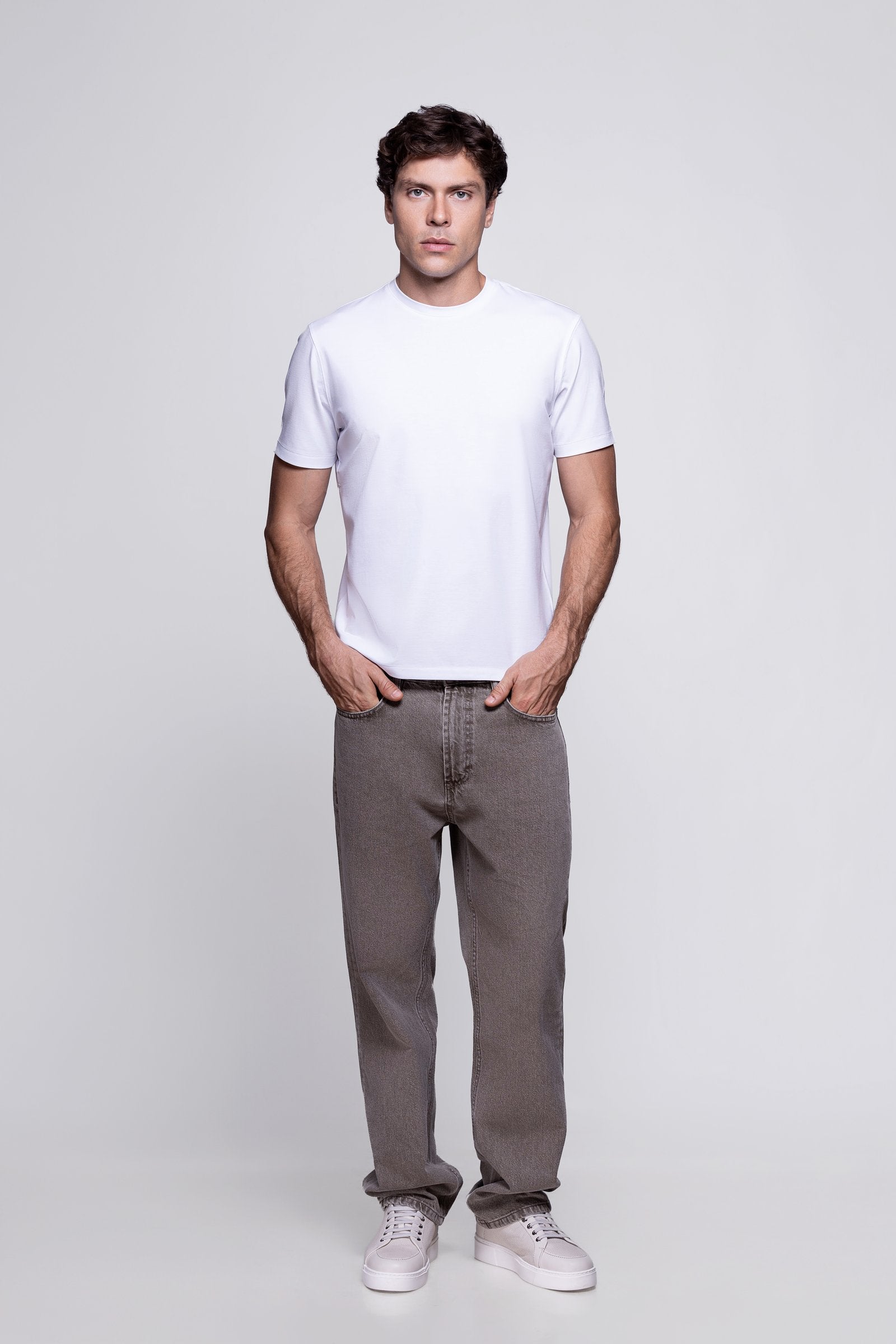Light khaki Relaxed-Fit Jeans