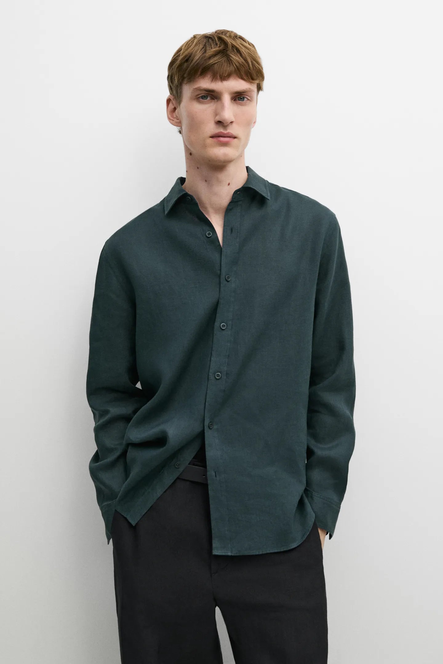 Slim Fit Shirt - model editorial